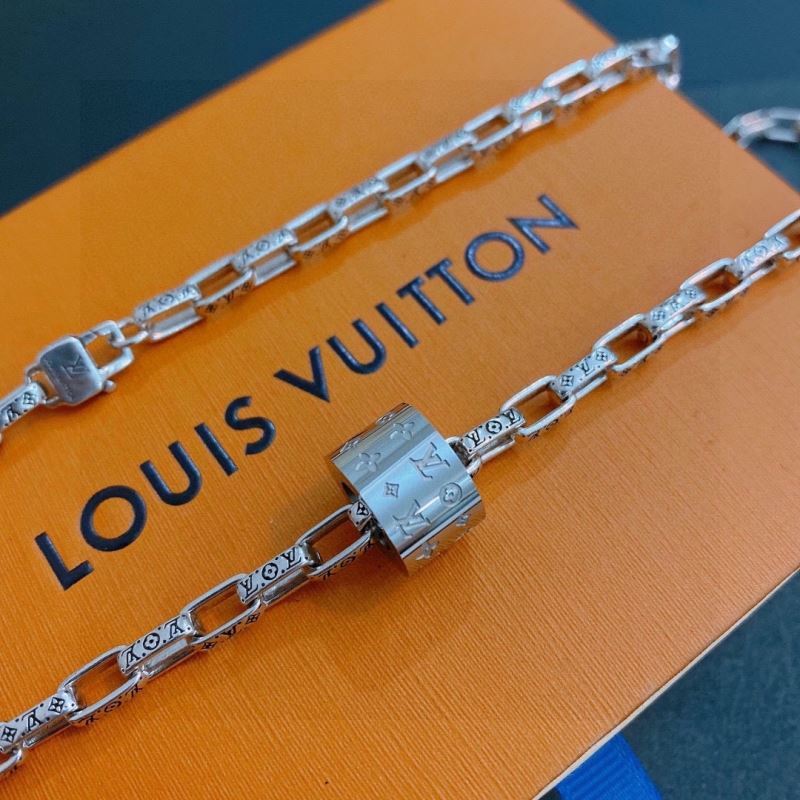 Louis Vuitton Necklaces